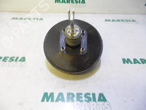 Used Servo brake RENAULT TWINGO II (CN0_) 1.2 16V (CN04, CN0B) (75 hp) 31398514