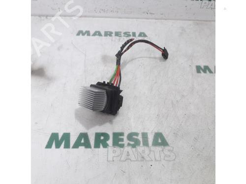 Used Electronic sensor PEUGEOT 208 I (CA_, CC_) 1.0 VTi (68 hp) 31423704