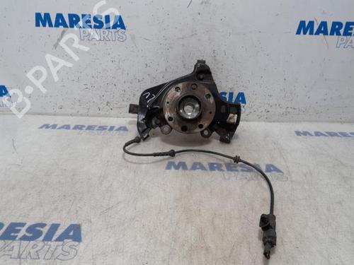 Used Left front steering knuckle FIAT PUNTO (199_) 0.9 (101 hp) 31452694
