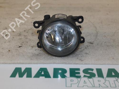 left-front-fog-light-renault-megane-ii-bm01_-cm01_-2001-2002-2003-2004-2005-2006-2007-2008-2009-2010-2011-2012-31392624 main image