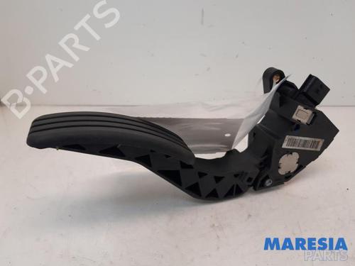 Used Electronic module Electronic module RENAULT MEGANE III Grandtour (KZ0/1) 1.2 TCe (KZ2B, KZ11) (116 hp) 31522734 31522734
