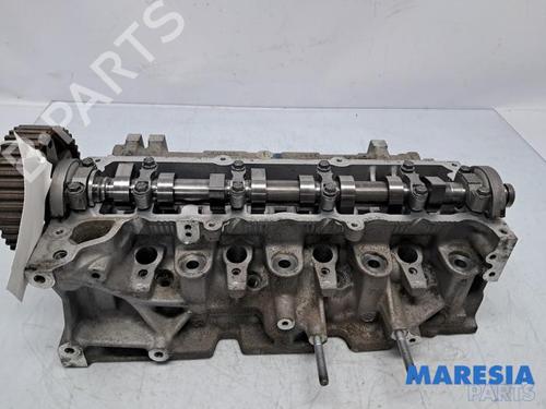 Used Cylinder head RENAULT CLIO III (BR0/1, CR0/1) 1.5 dCi (C/BR0G, C/BR1G) (68 hp) 31631990
