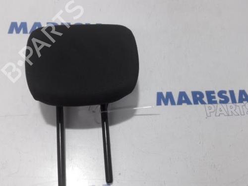 Used Headrest RENAULT MEGANE III Grandtour (KZ0/1) 1.5 dCi (KZ0C, KZ1A) (90 hp) 31478194