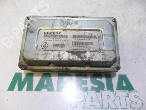 Used Gearbox control unit RENAULT ESPACE IV (JK0/1_) 3.0 dCi (JK0J, JK0V) (177 hp) 31457132