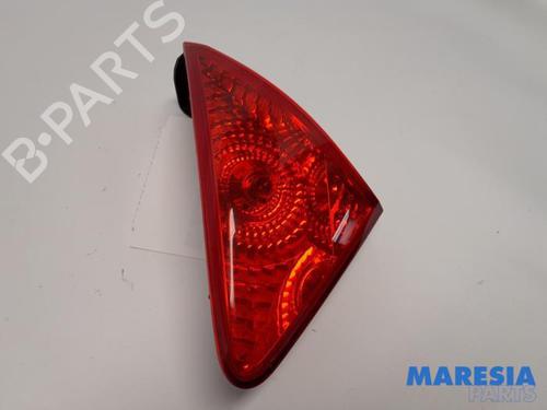 Used Right taillight PEUGEOT 3008 I MPV (0U_) 1.6 VTi (120 hp) 31394170