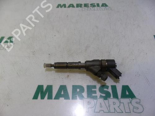 Used Injector PEUGEOT 406 Break (8E/F) 2.0 HDI 110 (109 hp) 31525880