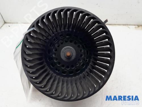 Heater blower motor PEUGEOT 308 CC (4B_) 2.0 HDi (4BRHRH, 4BRHRJ) | BP31427509M62 