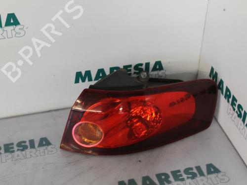 Used Right taillight FIAT CROMA (194_) 1.9 D Multijet (194AXC1B, 194AXC12) (150 hp) 31416270