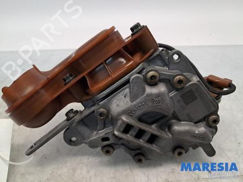 Outra Outra RENAULT CAPTUR I (J5_, H5_) 0.9 TCe 90 (90 hp) 33803091 33803091