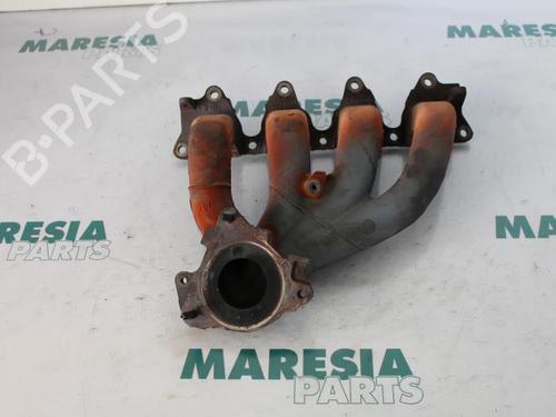 Used Exhaust manifold RENAULT MEGANE II Coupé-Cabriolet (EM0/1_) 2.0 (135 hp) 31411688