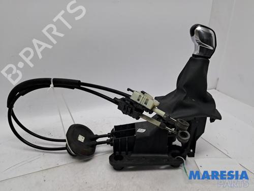 Used Gear lever PEUGEOT 208 I (CA_, CC_) 1.6 VTi (120 hp) 31413569