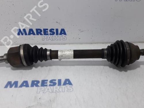 Used Left front driveshaft PEUGEOT 5008 (0U_, 0E_) 1.6 HDi (110 hp) 31436526