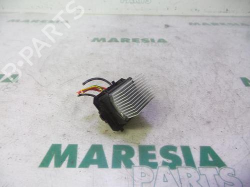 Used Electronic sensor RENAULT MEGANE III Grandtour (KZ0/1) 1.5 dCi (KZ09, KZ0D, KZ1G, KZ29, KZ14, KZ1W, KZ10, KZ1F,... (110 hp) 31477325