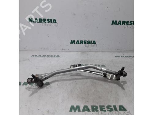Used Front wipers mechanism PEUGEOT 208 I (CA_, CC_) 1.2 VTI 82 (82 hp) 31504965