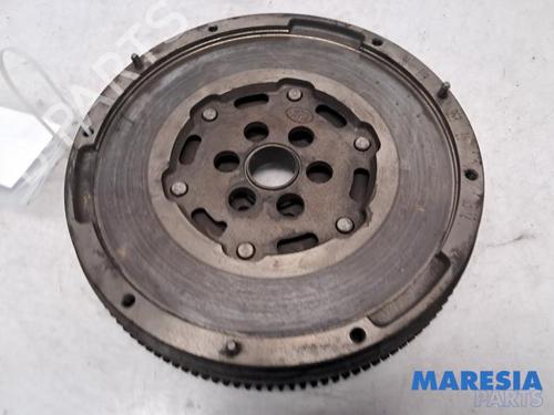 Used Flywheel PEUGEOT 308 II (LB_, LP_, LW_, LH_, L3_) 1.6 BlueHDi 120 (120 hp) 31511986
