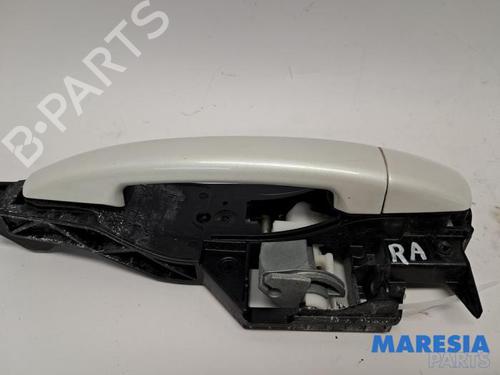 hjre-bagtil-udvendigt-handtag-peugeot-2008-i-cu_-2013-31481976 main image