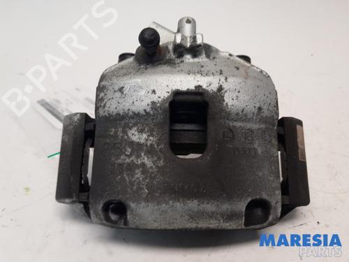 Used Right front brake caliper FIAT PANDA (312_, 319_) 1.0 Mild Hybrid (312.PYD1B) (69 hp) 31419774