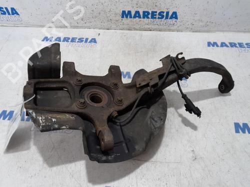 Used Right front steering knuckle ALFA ROMEO 159 Sportwagon (939_) 2.4 JTDM (939BXD1B, 939BXD12) (200 hp) 31535859