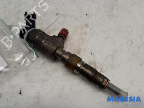 Used Injector CITROËN DS3 (SA_) 1.6 HDi 90 (92 hp) 31471597