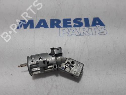 Used Ignition barrel CITROËN DS3 (SA_) 1.4 HDi 70 (SA8HP4) (68 hp) 31525582