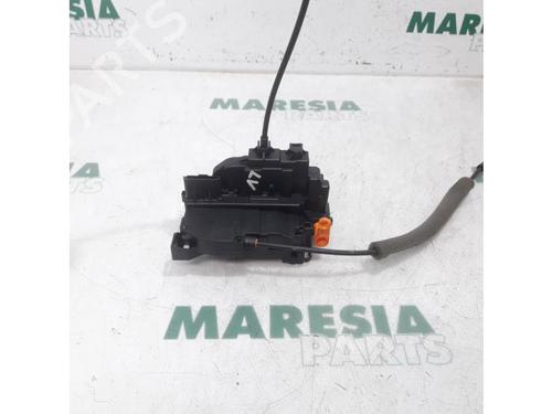 Used Electronic module RENAULT MASTER III Van (FV) 2.3 dCi 125 FWD (FV0C, FV0D, FV0G, FV0H, FV0J, FV0K,... (125 hp) 31509611