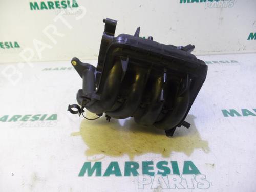 Used Injection rail PEUGEOT 206 SW (2E/K) 1.4 (75 hp) 31468070