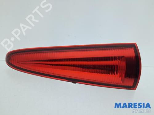 Used Right taillight Right taillight 39585949 39585949