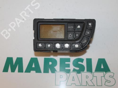 Used Climate control CITROËN C4 Grand Picasso I (UA_) 2.0 HDi 138 (136 hp) 31476627