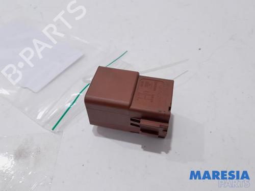 Electronic sensor PEUGEOT EXPERT Van (V_) 2.0 BlueHDi 120 | BP31533440M84