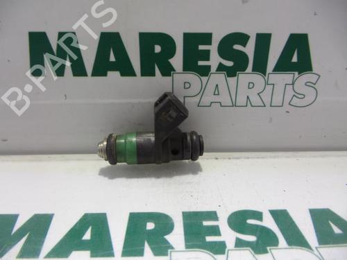 Used Injector RENAULT LAGUNA II Grandtour (KG0/1_) 1.8 16V (KG0B, KG0M) (120 hp) 31473799