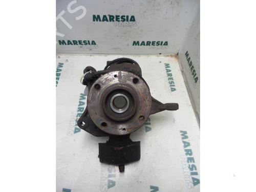 Used Left front steering knuckle CITROËN C5 I Break (DE_) 1.8 16V (DE6FZB, DE6FZE) (115 hp) 31451464