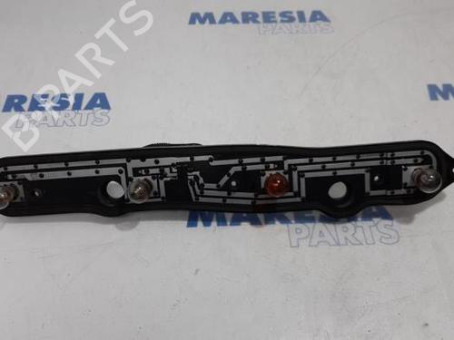 Support de lampe CITROËN JUMPER II Van 2.2 HDi 100 (101 hp) 31449522