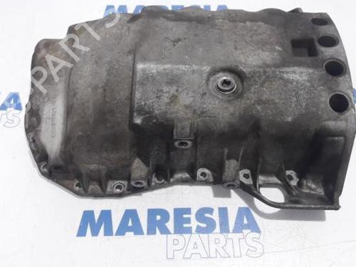 Used Front right seatbelt RENAULT TRAFIC II Bus (JL) 2.0 16V (JL02, JL0L, JL0W, JL0N) (117 hp) 31385591