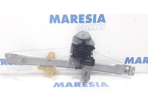 front-right-window-mechanism-renault-clio-iv-grandtour-kh_-2012-2013-2014-2015-2016-2017-2018-2019-2020-2021-31470029 main image