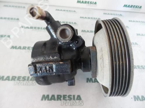 Bomba direccion FIAT BRAVA (182_) 1.4 12 V (182.BA) (80 hp) 31385672