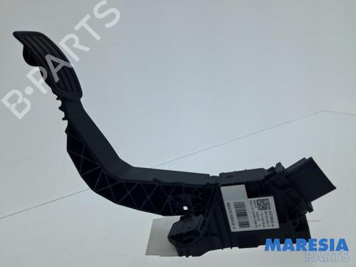 Used Pedal Pedal PEUGEOT 2008 II (UD_, US_, UY_, UJ_, UR_, UC_) 1.2 PureTech 100 (USHNK) (101 hp) 32746260 32746260