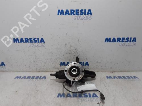 Used Right front steering knuckle CITROËN C4 Grand Picasso I (UA_) 2.0 i 16V (140 hp) 31499448