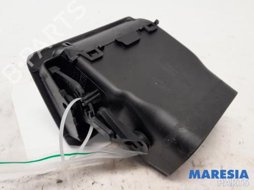 Air vent PEUGEOT 307 CC (3B) 2.0 16V | BP31408987I21