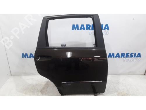 Used Right rear door FIAT CROMA (194_) 2.2 16V (147 hp) 31510308