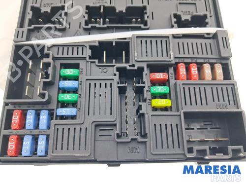 Fuse box RENAULT MEGANE IV Hatchback (B9A/M/N_) 1.2 TCe 130 (B9MR) | BP36436595E1 - Image 3
