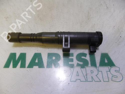 ignition-coil-renault-clio-ii-bb_-cb_-1998-1999-2000-2001-2002-2003-2004-2005-2006-2007-2008-2009-2010-2011-2012-2013-2014-2015-2016-31452308 main image