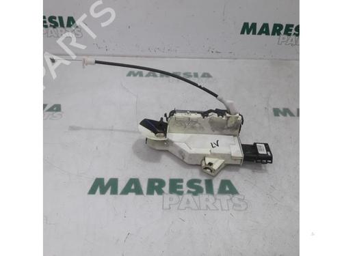 Used Electronic module Electronic module PEUGEOT 3008 I MPV (0U_) 1.6 HDi (109 hp) 31458672 31458672