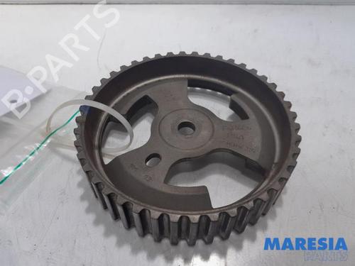 Used Pulley CITROËN DS3 (SA_) 1.4 HDi 70 (SA8HP4) (68 hp) 31425978