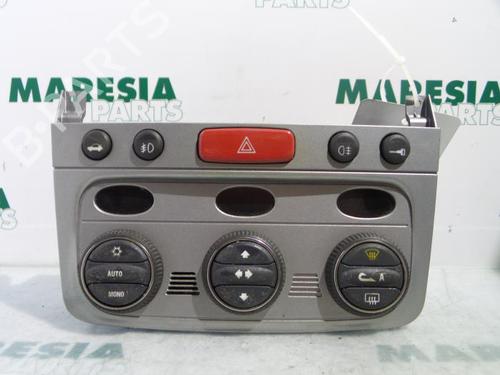 Used Climate control ALFA ROMEO 147 (937_) 1.6 16V T.SPARK ECO (937.AXA1A, 937.BXA1A) (105 hp) 31457714