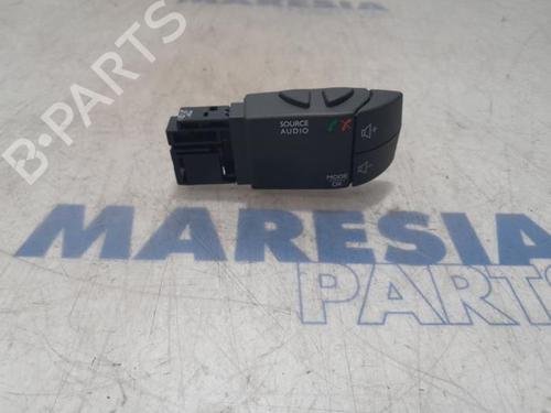 comutador-renault-captur-i-j5_-h5_-2013-31525435 main image