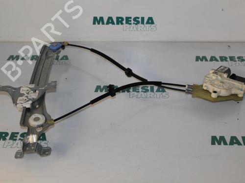 Used Rear left window mechanism RENAULT MEGANE III Grandtour (KZ0/1) 1.5 dCi (KZ09, KZ0D, KZ1G, KZ29, KZ14, KZ1W, KZ10, KZ1F,... (110 hp) 31421461