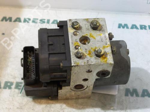 Used ABS pump ALFA ROMEO 146 (930_) 1.4 i.e. 16V T.S. (930.B3A) (103 hp) 31410013