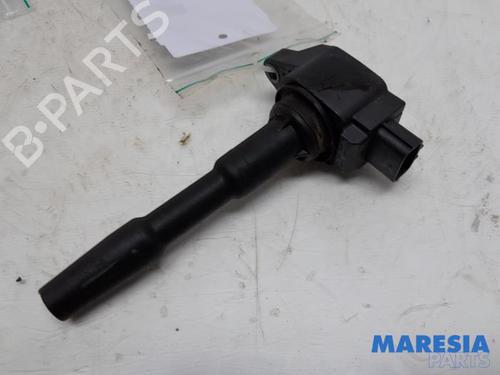 Used Ignition coil RENAULT CLIO IV (BH_) 1.2 TCe 120 (BHM0) (120 hp) 31485727