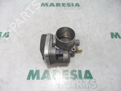 Used Throttle body RENAULT SCÉNIC II (JM0/1_) 2.0 (JM05, JM0U, JM1N, JM1U, JM2V) (135 hp) 31444742