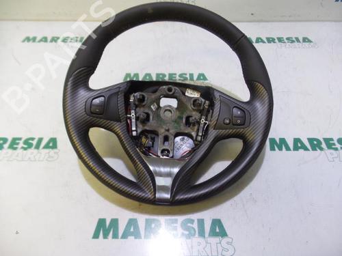 Used Steering wheel RENAULT CAPTUR I (J5_, H5_) 1.5 dCi 110 (110 hp) 31488590